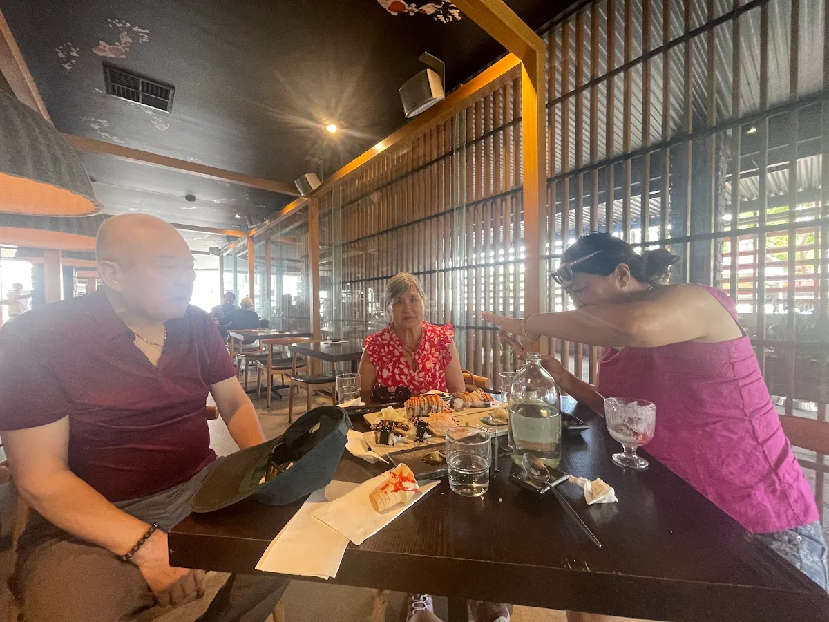 Vibe, Sushi Planet