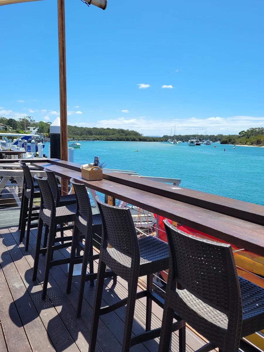 Vibe, Portside Cafe