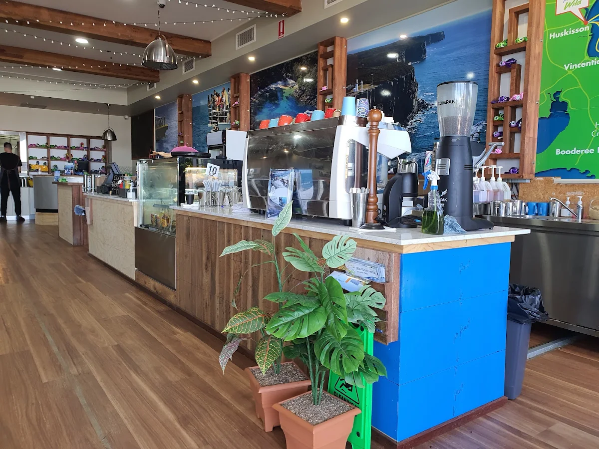 Vibe, Portside Cafe