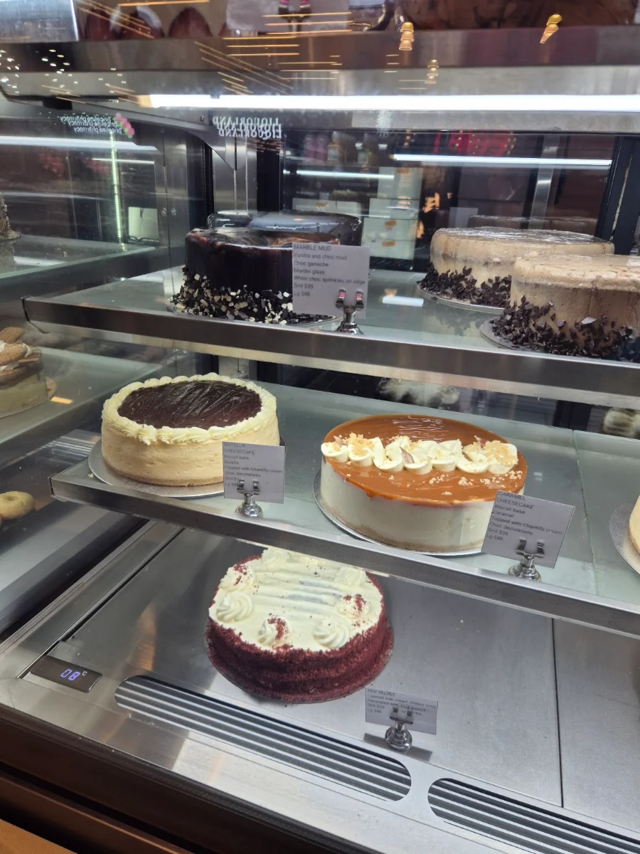 Vibe, Sweets & Treats by s&j