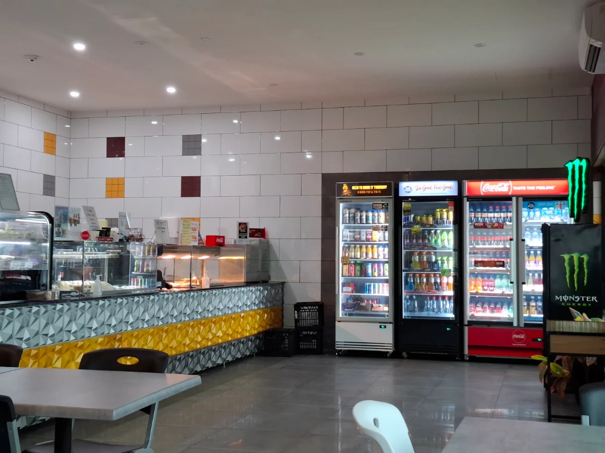 Vibe, Holtze Cafe & Greek Takeaway