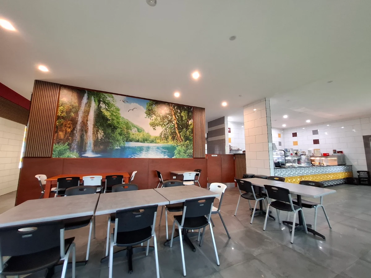 Vibe, Holtze Cafe & Greek Takeaway