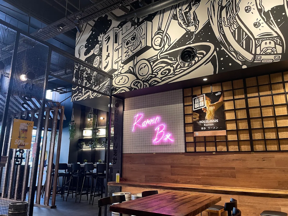 Vibe, Ryumon Japanese Kitchen & Bar