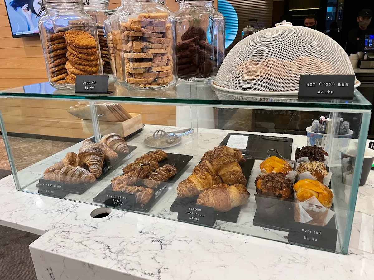 Vibe, Lobby Cafe