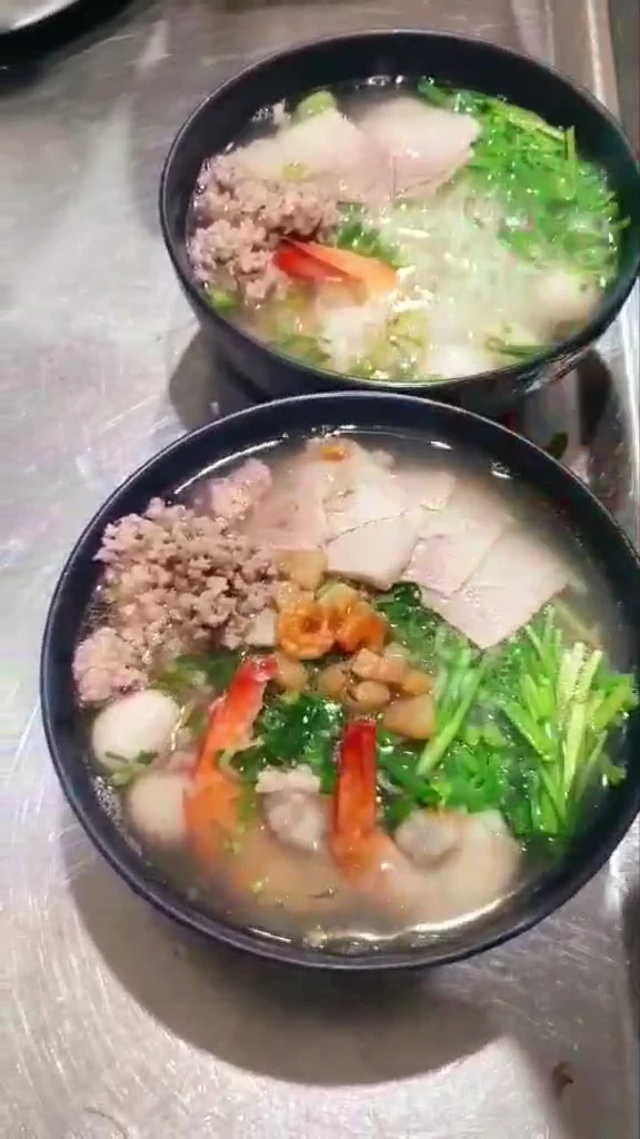 Food & drink, Quan 55 & Bar