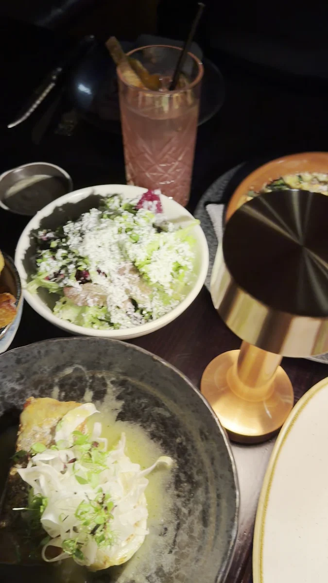 Food & drink, Astra Bar & Restaurant