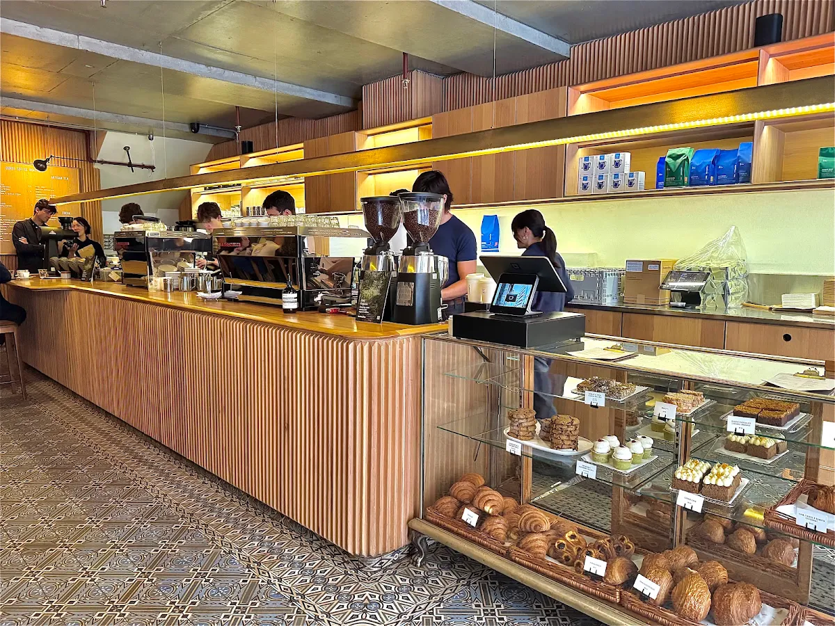Vibe, Dukes Coffee Roasters