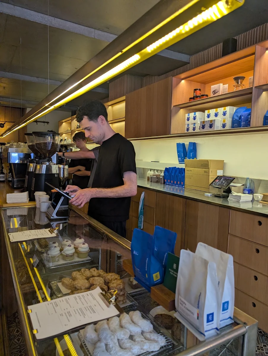 Vibe, Dukes Coffee Roasters