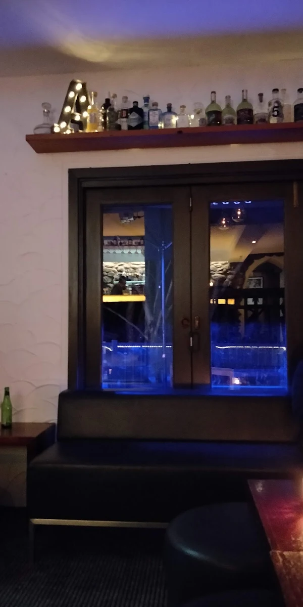 Vibe, The Après Bar