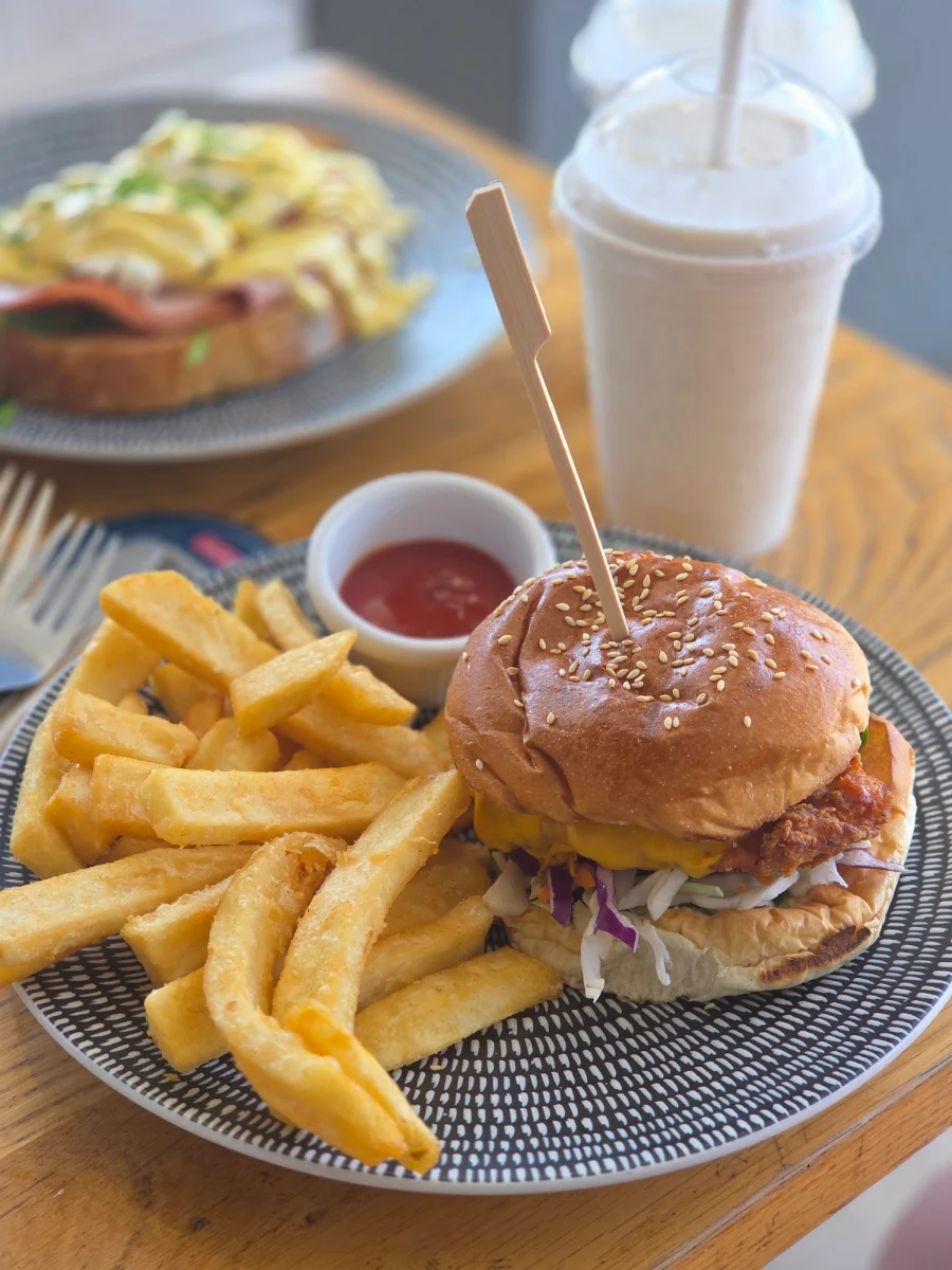 Food & drink, SeaSprout Cafe & Restaurant Freshwater