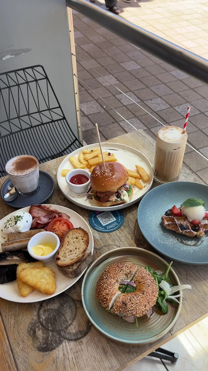Food & drink, SeaSprout Cafe & Restaurant Freshwater