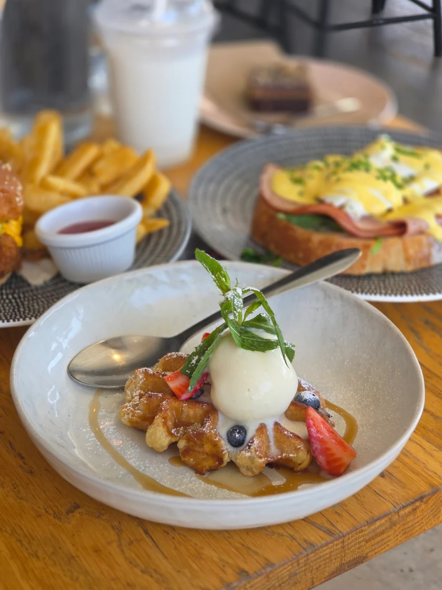 Food & drink, SeaSprout Cafe & Restaurant Freshwater