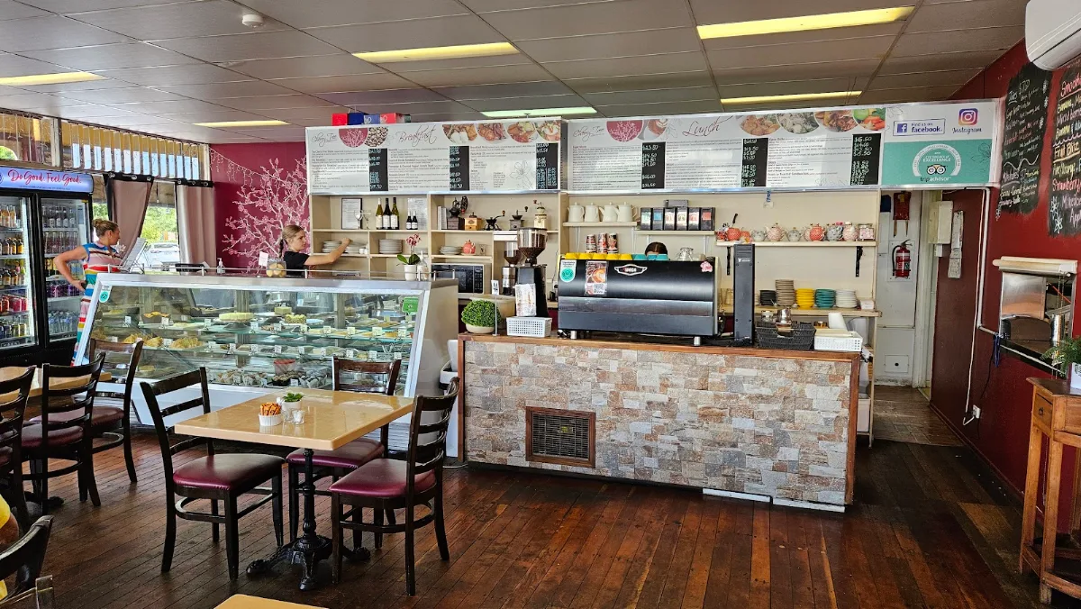 Vibe, The Cherry Tree Coffee & Dining