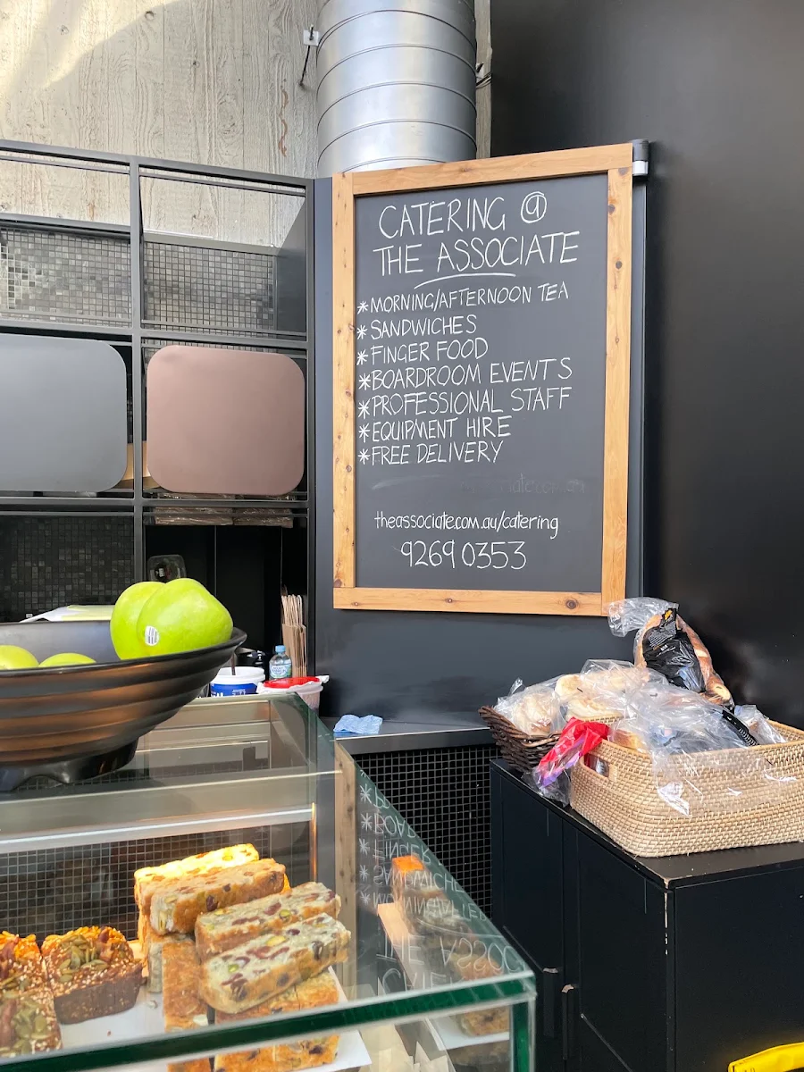 Menu, THE ASSOCIATE