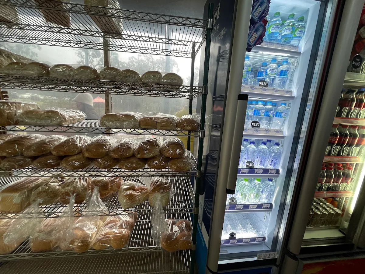 Vibe, Halls Gap Bakery