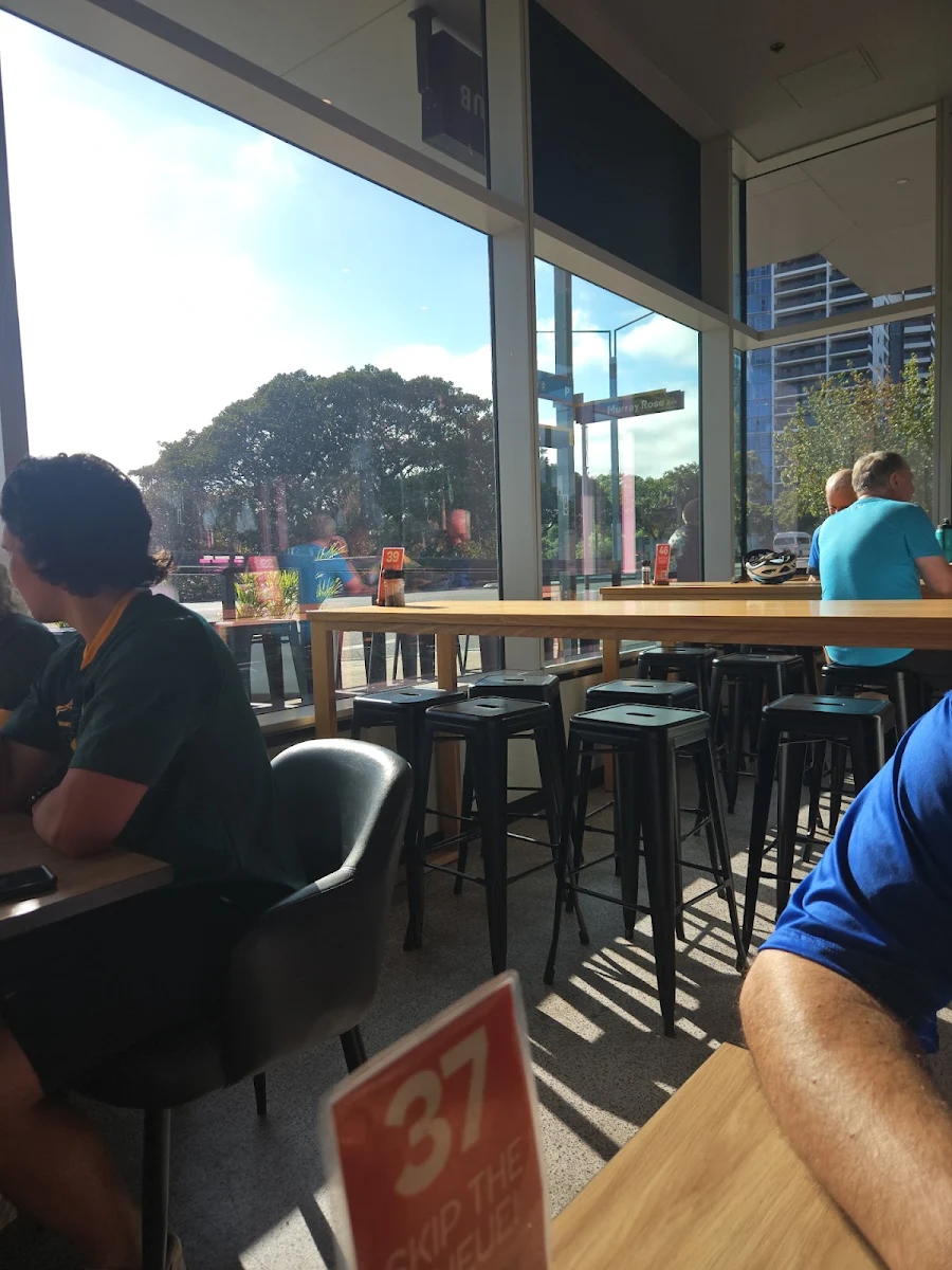 Vibe, The Coffee Club