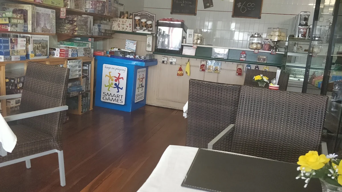 Vibe, Marks Point Post Office & Cafe