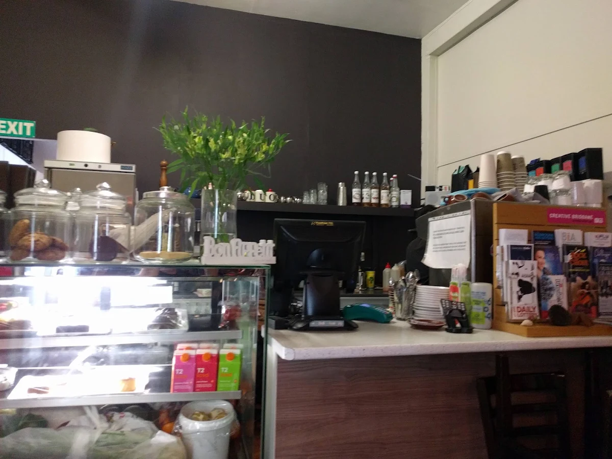 Vibe, Mum's Pho Nundah