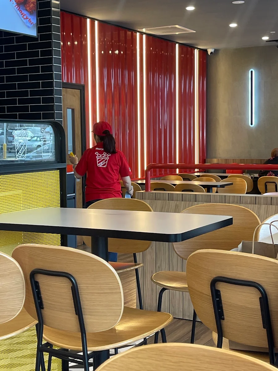 Vibe, Marrybrown Dandenong Square