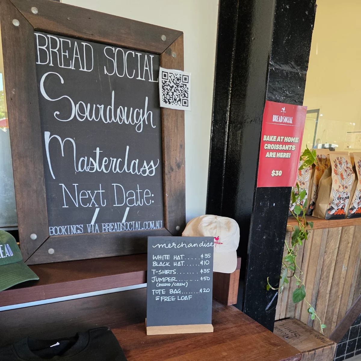 Menu, The Bread Social - Currumbin Waters