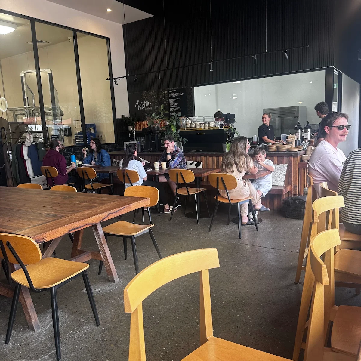 Vibe, The Bread Social - Currumbin Waters
