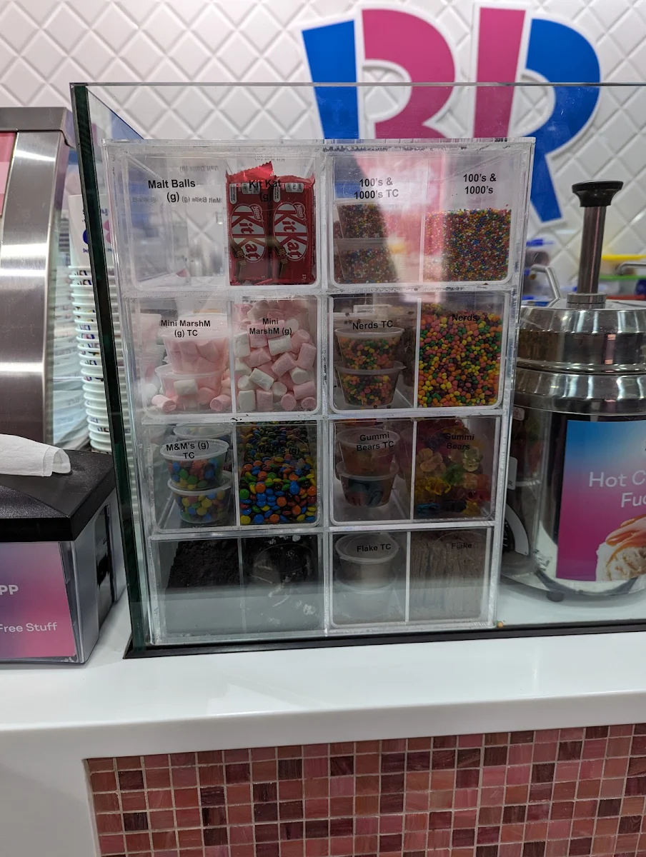 Vibe, Baskin-Robbins Forest Lake