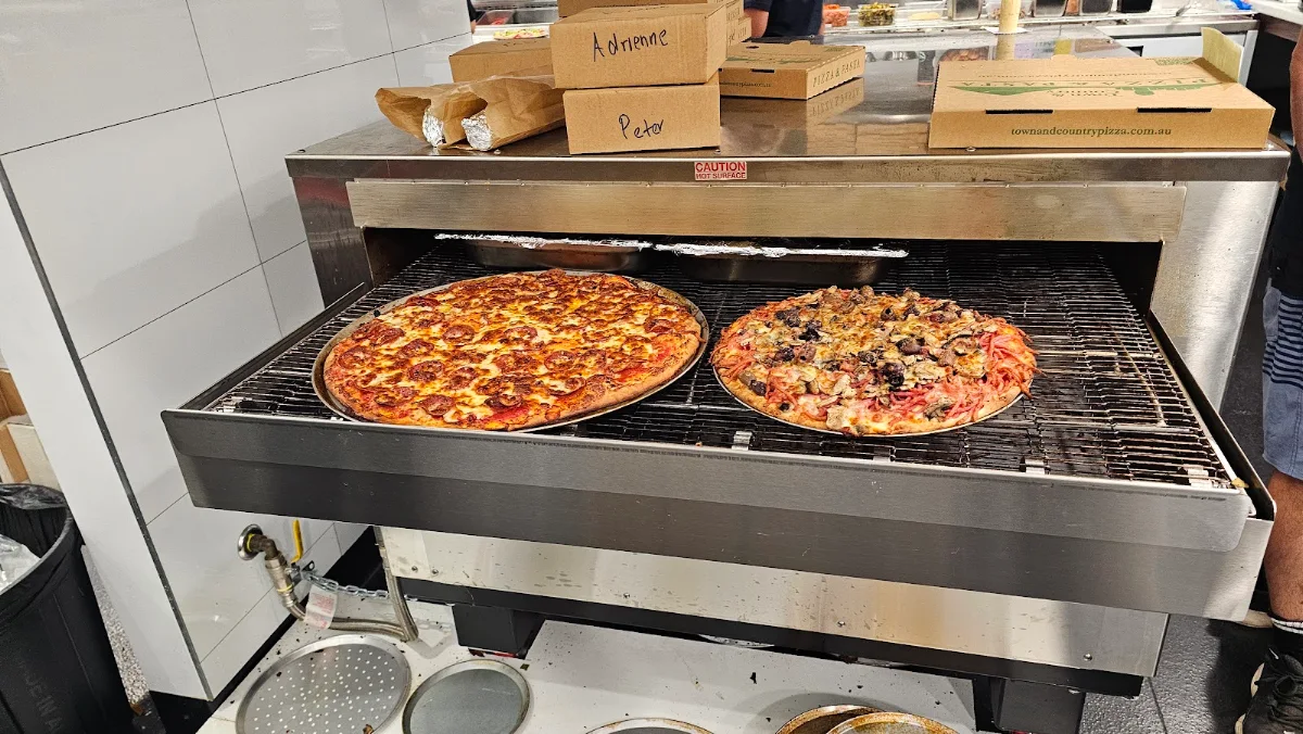 Food & drink, Town & Country Pizza Cowaramup