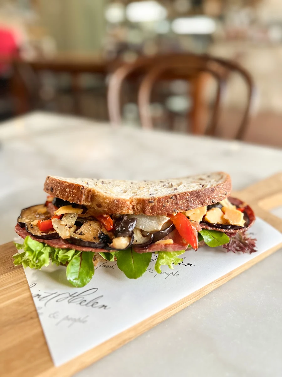 Food & drink, Saint Helen Cafe
