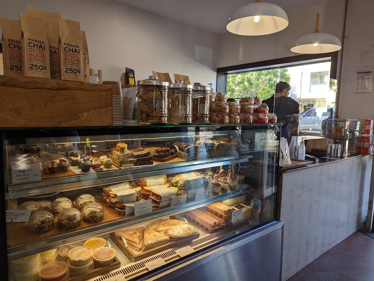Vibe, Saint Helen Cafe