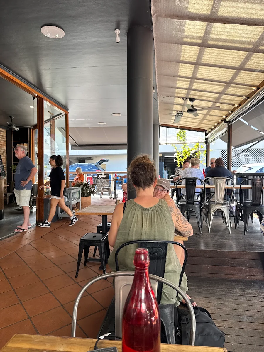 Vibe, The Hideout cafe / shakshuka barbyron bay