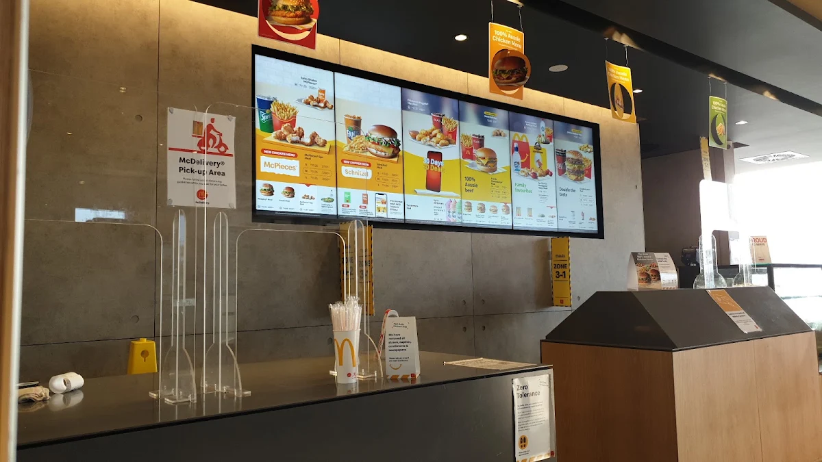 Menu, McDonald's Rochedale