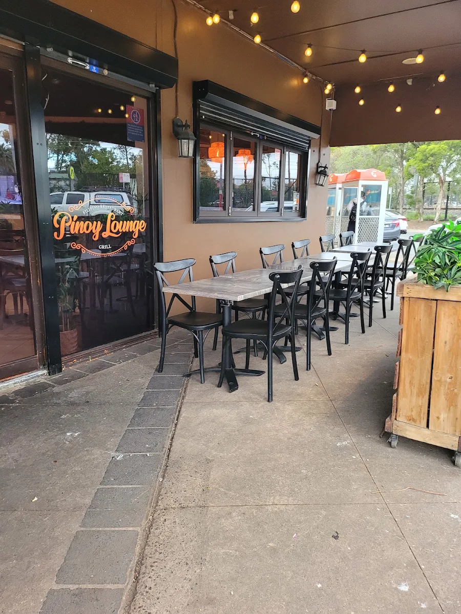 Vibe, Pinoy Lounge