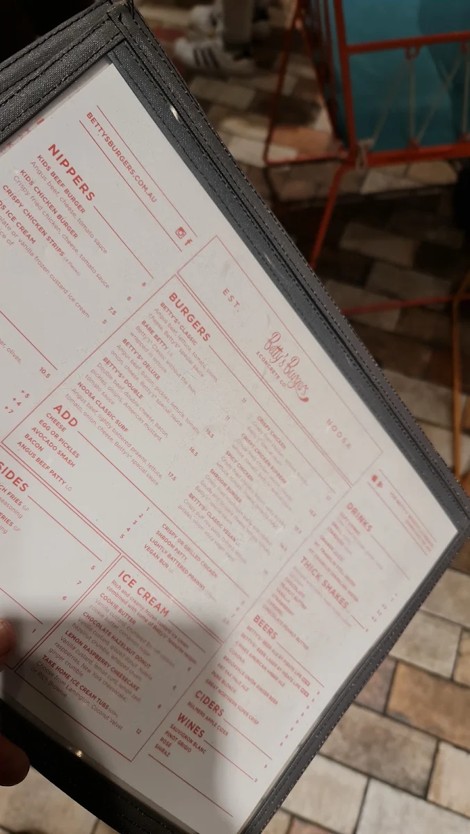 Menu, Betty's Burgers
