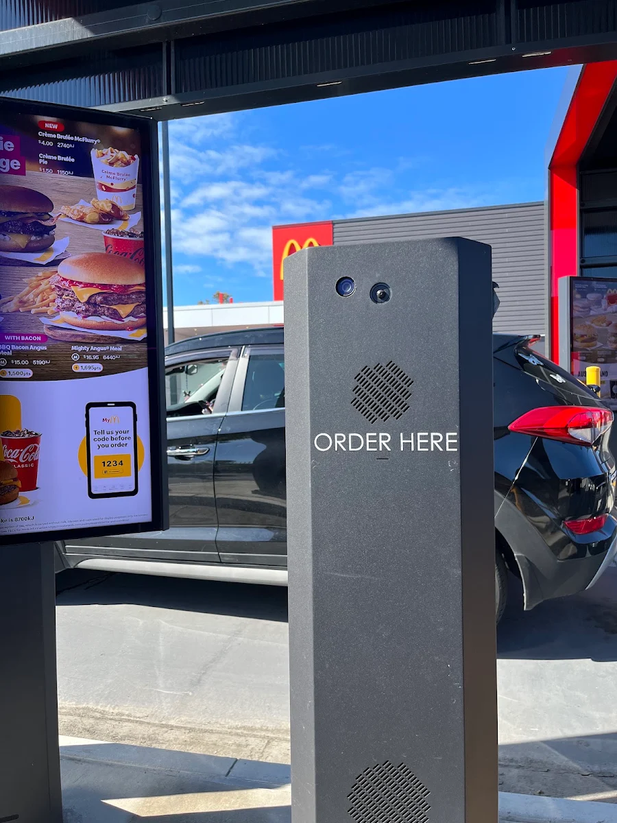 Menu, McDonald's Edens Crossing