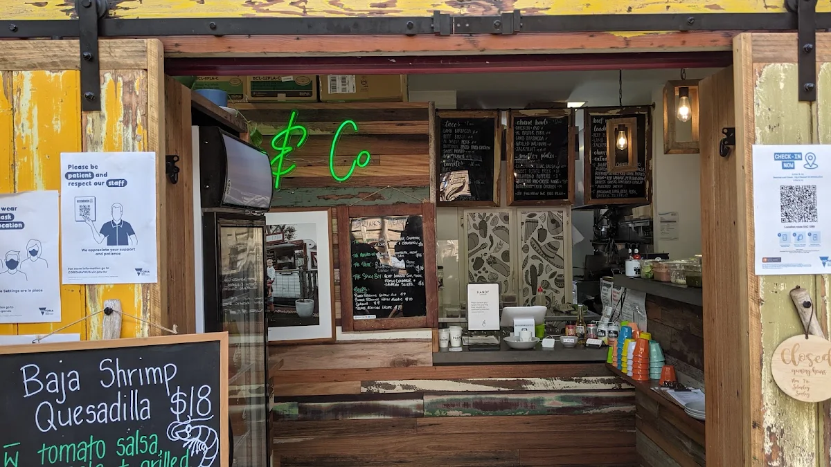 Menu, Lime and Co Cantina Food van