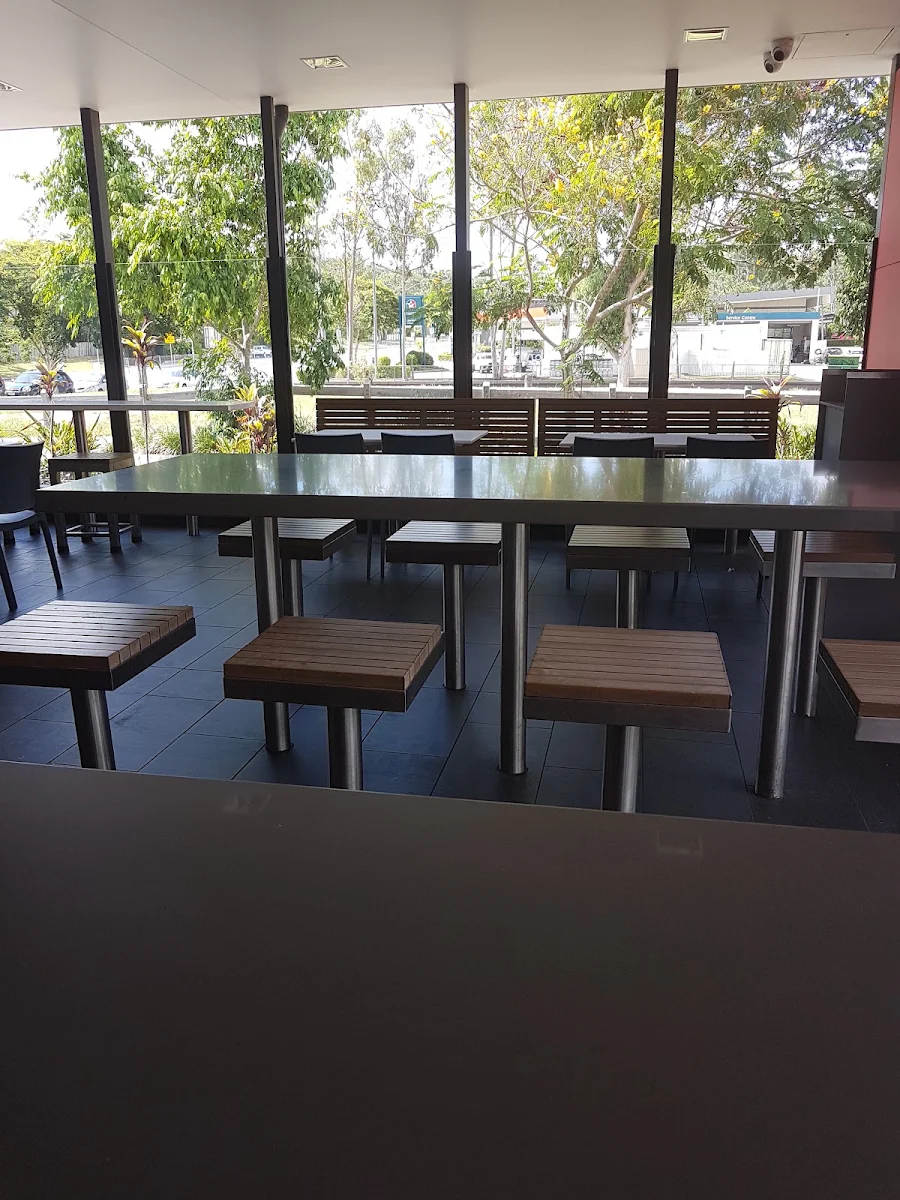 Vibe, McDonald's Bellbowrie