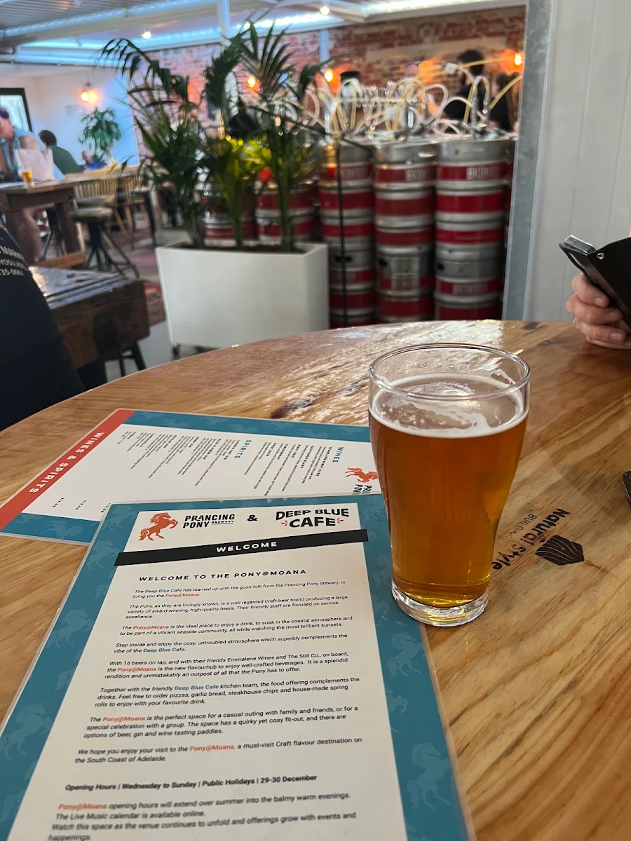 Food & drink, Pony@Moana