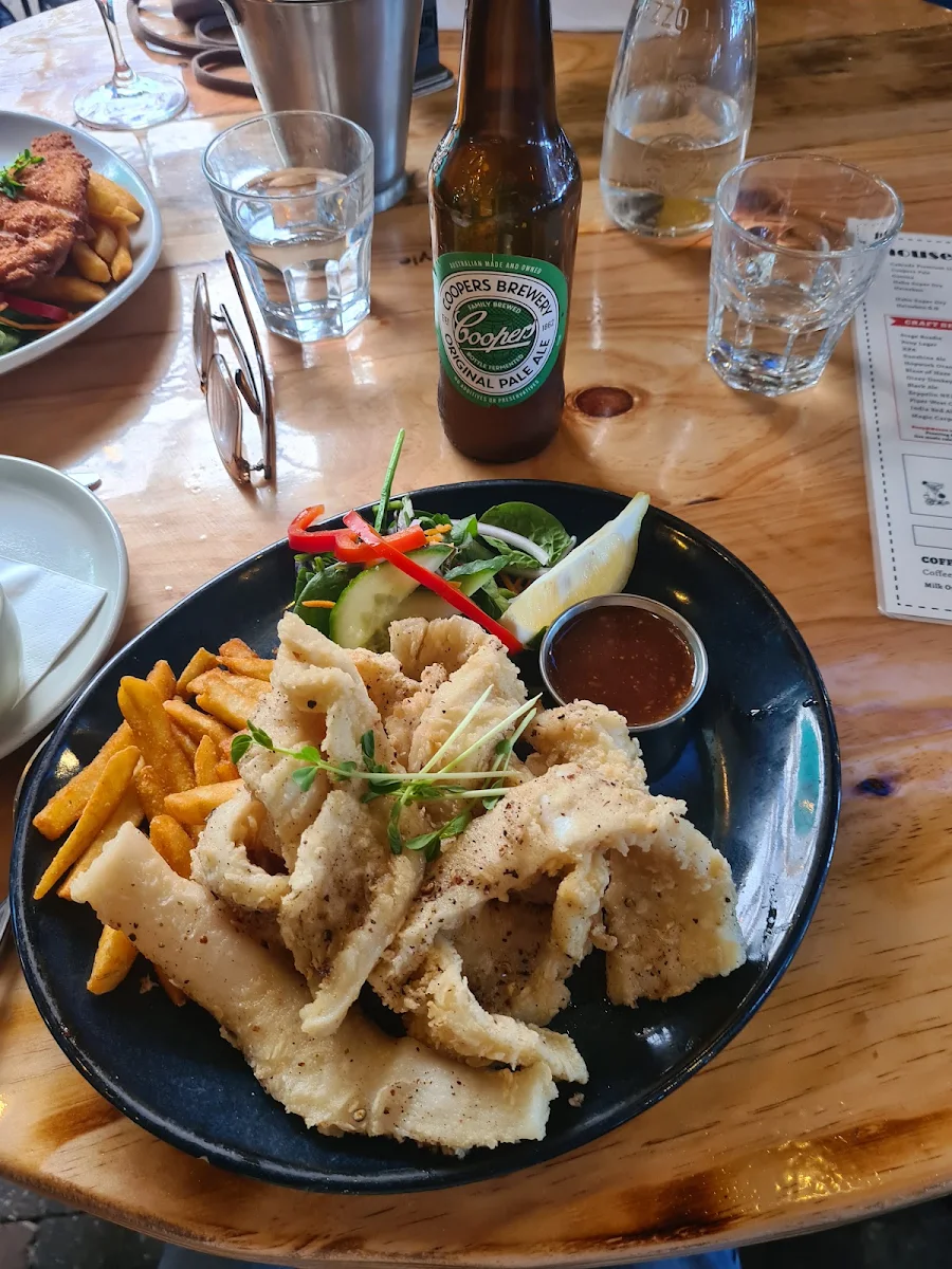 Food & drink, Pony@Moana
