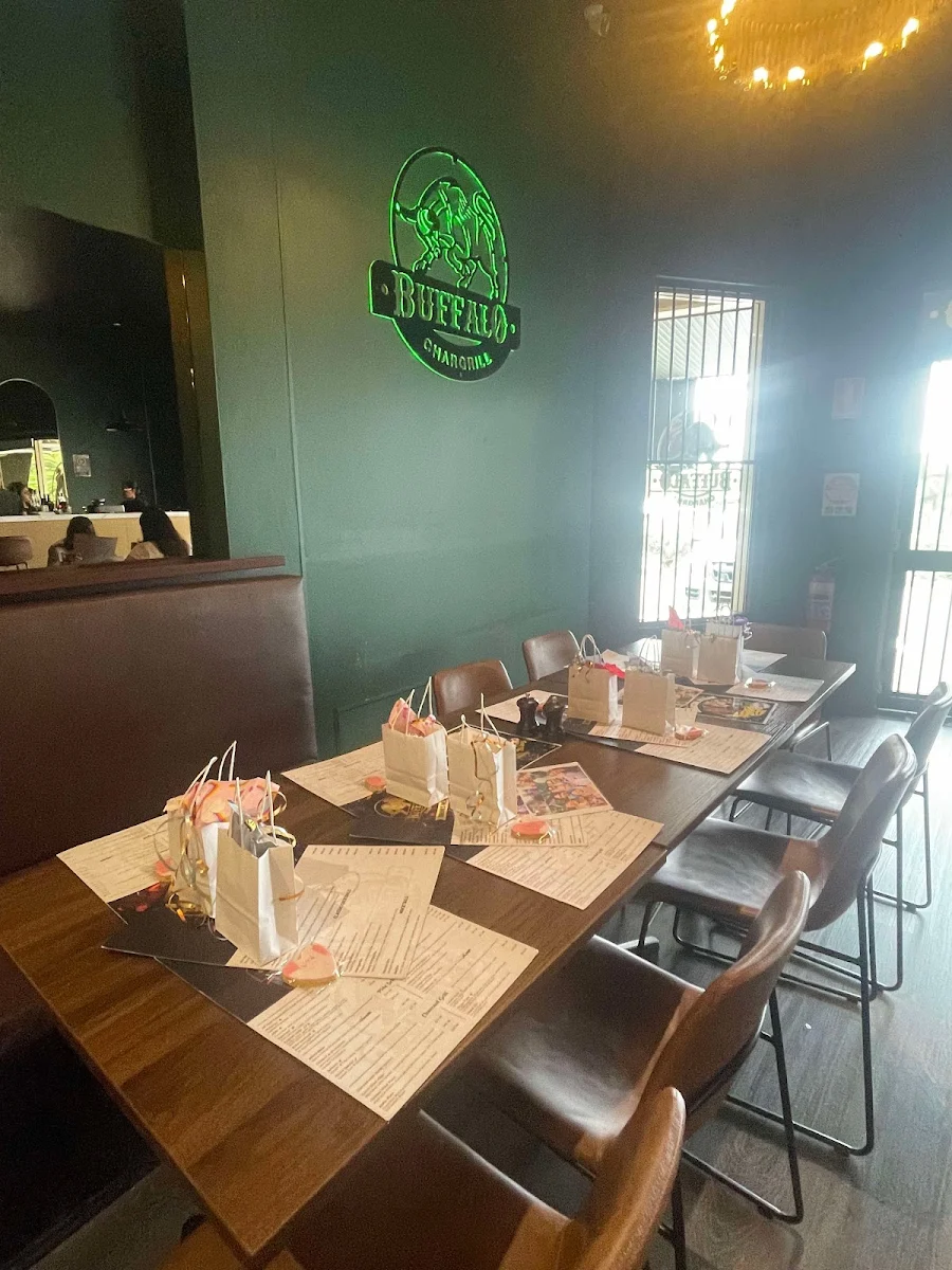 Vibe, Buffalo Chargrill