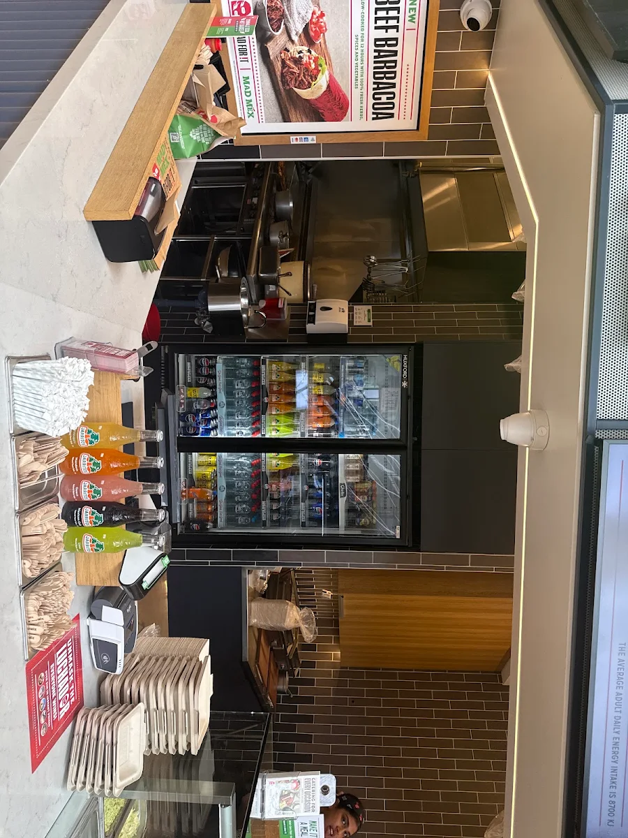 Vibe, Mad Mex Rockdale Plaza