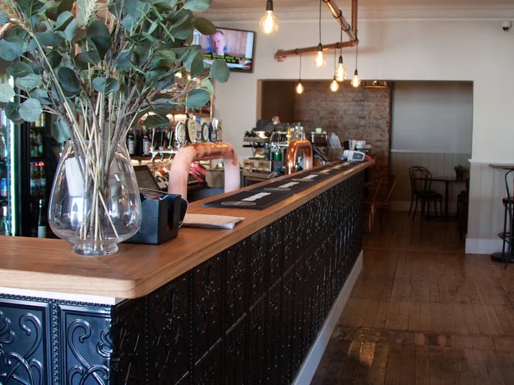 Vibe, The Light Horse Hotel Murrumburrah