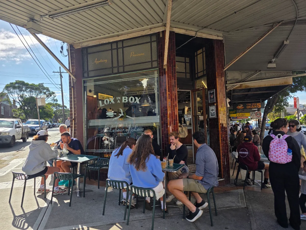 Vibe, Lox In A Box Marrickville