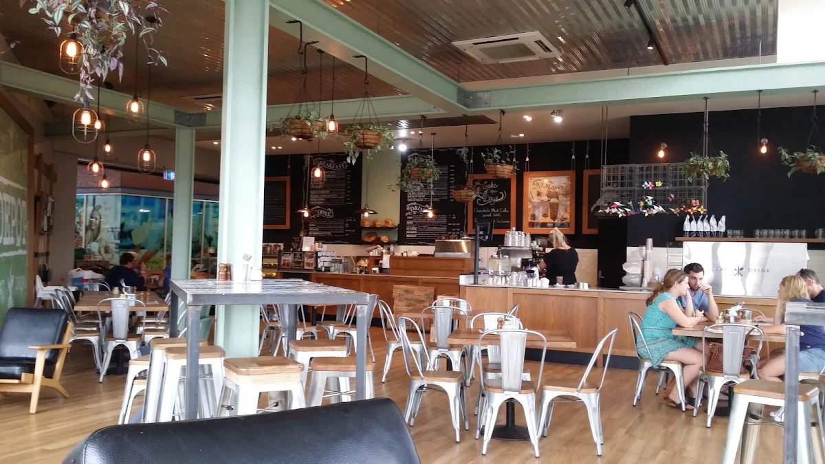 Vibe, Depot Cafe