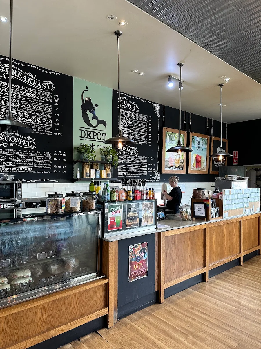 Vibe, Depot Cafe