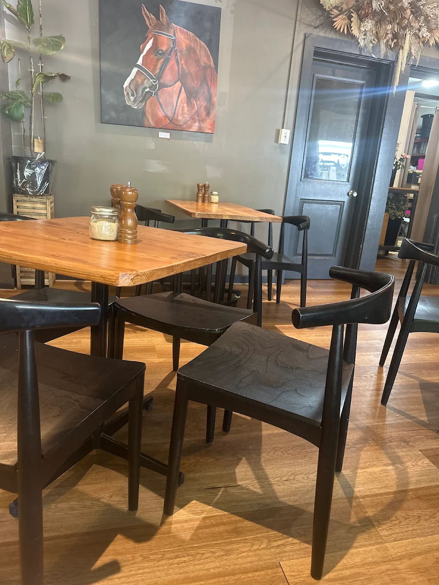 Vibe, Grounds For Coffee