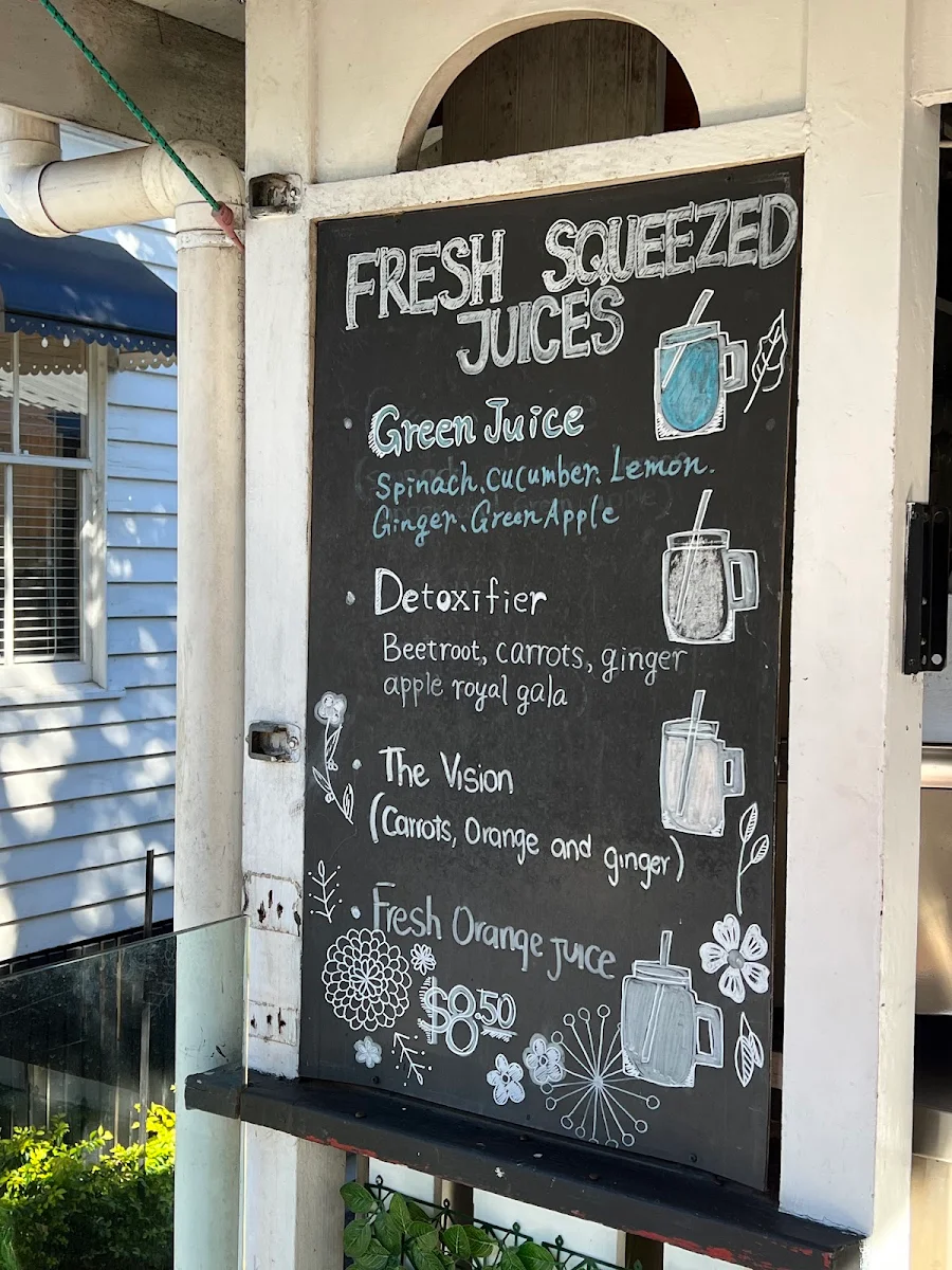 Menu, Cafe Bema