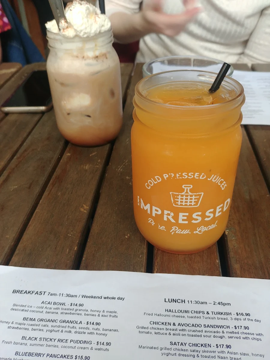 Menu, Cafe Bema