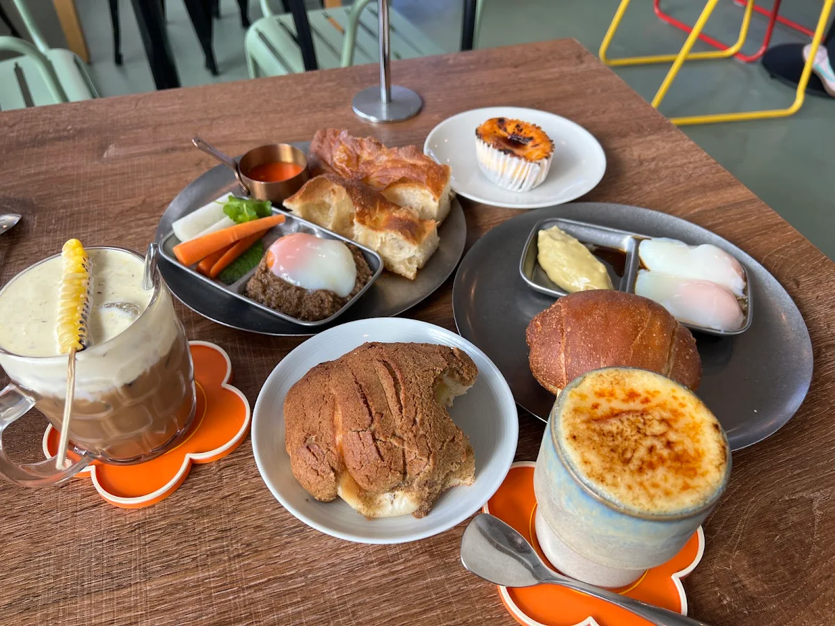 Food & drink, May Bakes