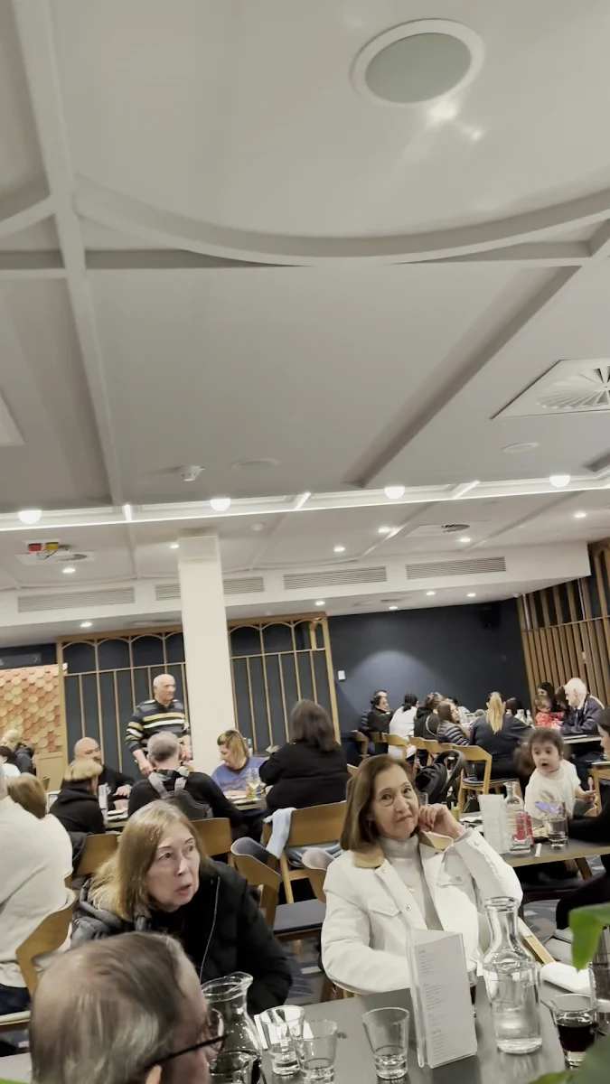 Vibe, Cucina Mia Restaurant