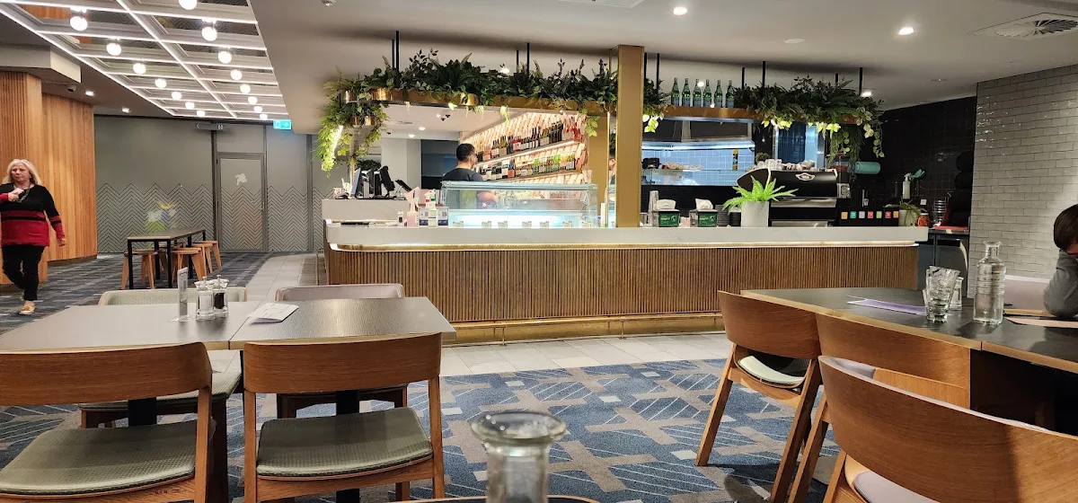 Vibe, Cucina Mia Restaurant